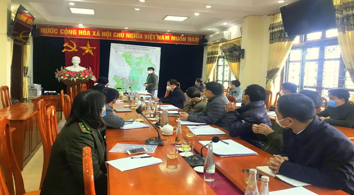 Đoàn công tác Quỹ từ thiện Sức khỏe là số 1 làm việc với lãnh đạo huyện Na Hang.